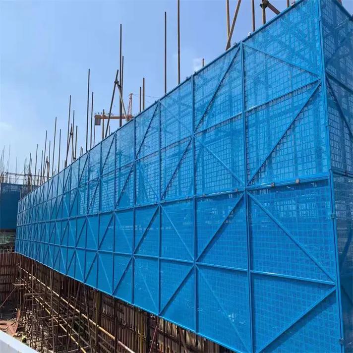 探索建筑安全新防线 爬架网与钢板网在建筑施工中的关键应用